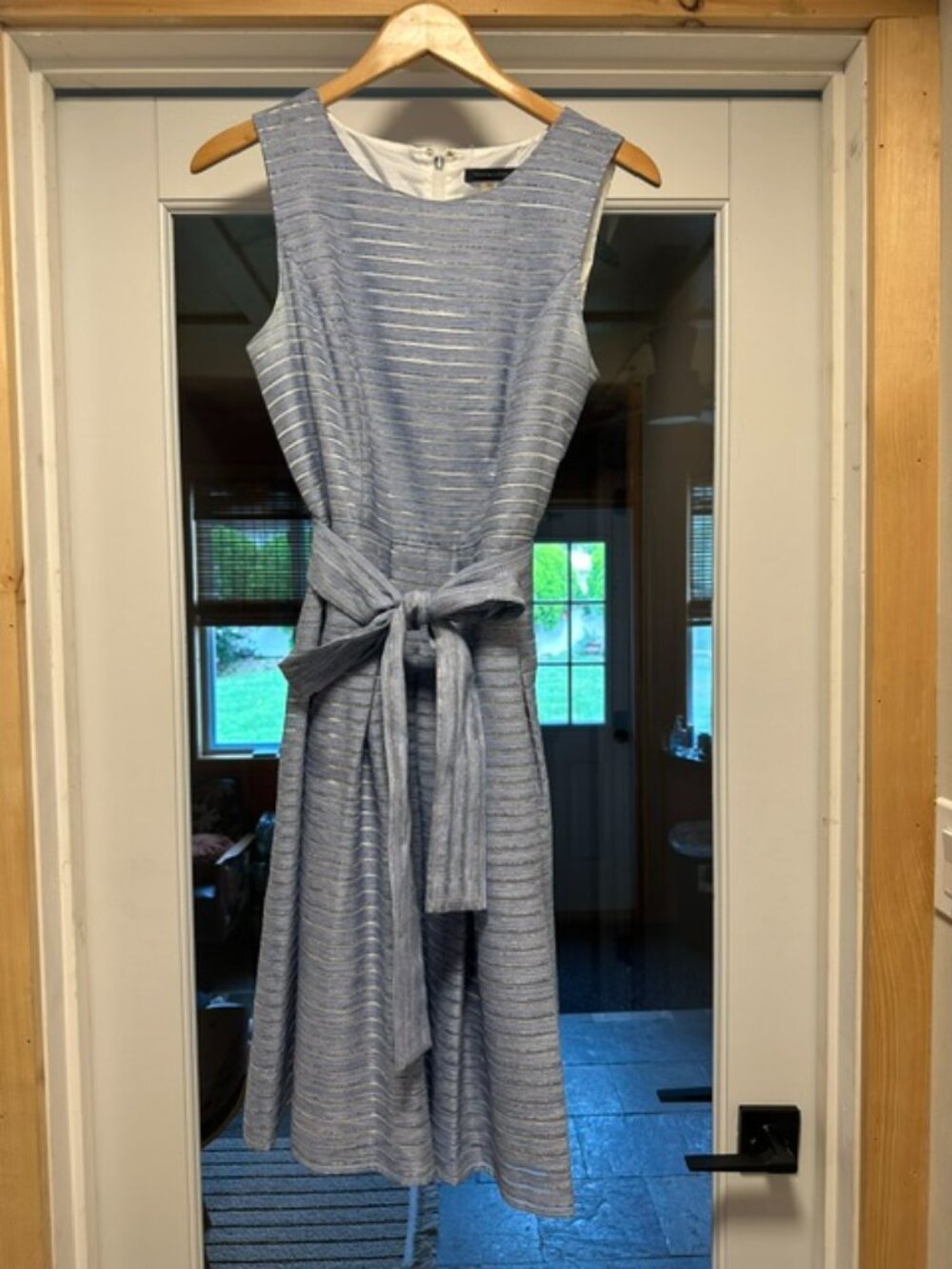 Tommy HIlfiger Light Blue Womens Size 8 Striped Fit & Flare with tie waist